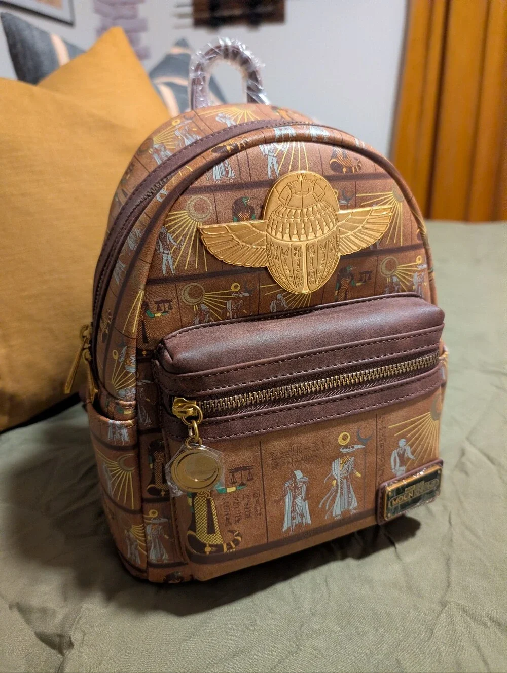 NWT Moonknight Grotto Treasures Loungefly Bag - Picture 1 of 11